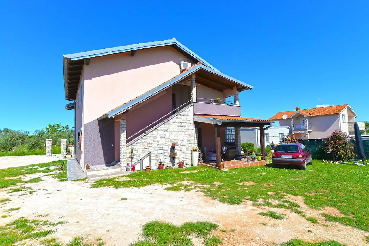 Apartments Zeljko 2082 Hırvatistan