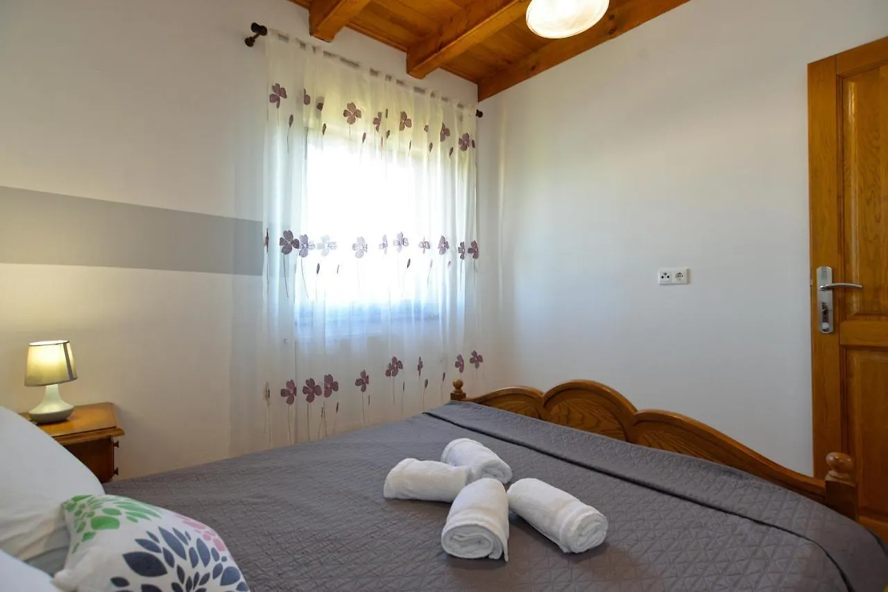 Apartments Zeljko 2082